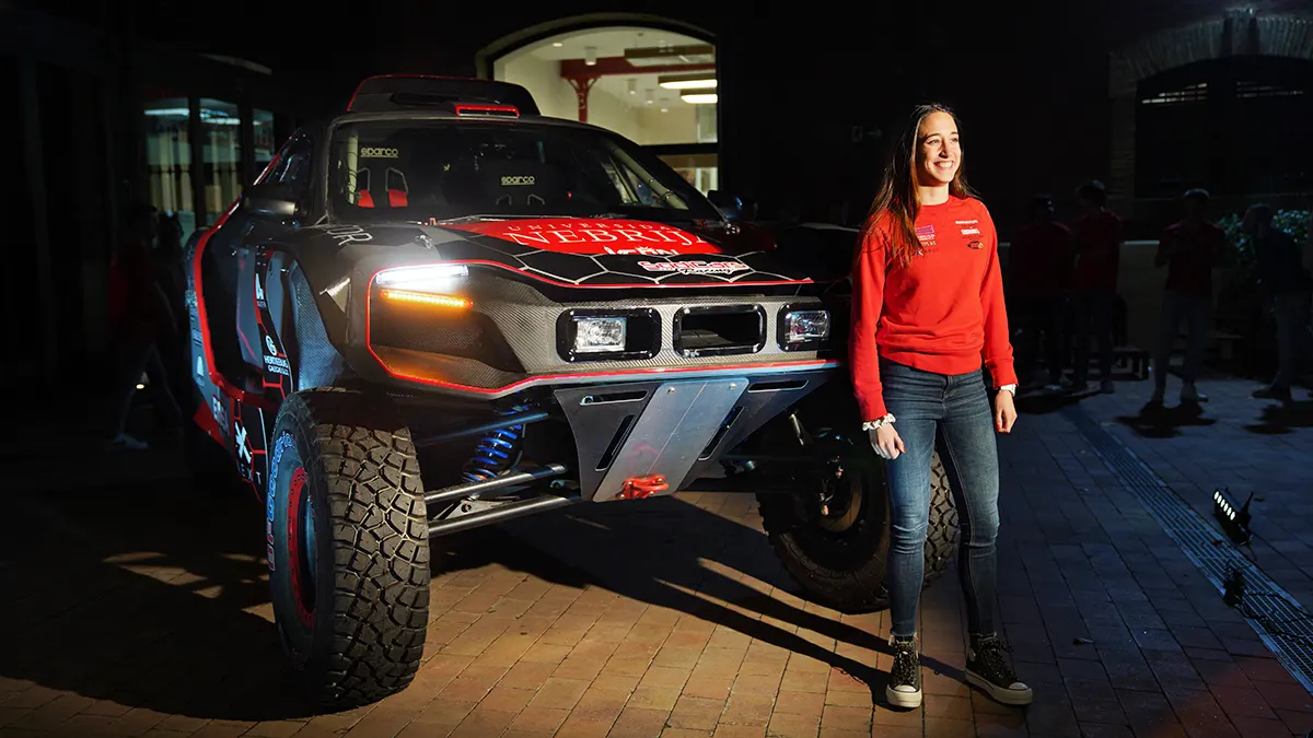 Mónica Plaza: el coche que pilotará junto a su padre en el Dakar