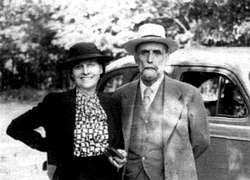 Zenobia y Juan Ramón. Fuente: Hemeroteca digital de “La voz de Galicia”