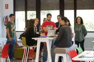 Javier Pérez Campos, redactor de Cuarto Milenio, asiste a un encuentro con los alumnos de Nebrija MediaLab 