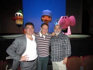 Los alumnos de Artes Escénicas descubren cómo se realiza el musical de Pocoyó en el Teatro Compac 