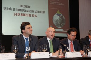 La Cátedra Nebrija-Santander en Dirección Internacional de Empresas presenta el libro “Colombia: un país en transformación acelerada” en Casa de América
