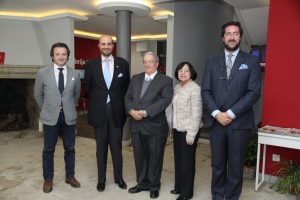 Bruno Pujol, director de Marketing y Desarrollo Universitario, Juan Cayón, rector de la Universidad, Radhamés Mejía Tejeda, rector de UNAPEC, junto a su mujer Amparo Fernández de Mejía, y José María de Sandoval, director de Desarrollo Universitario para América Latina