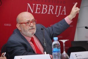 El periodista y director de la investigación, Francisco Pérez Abellán.