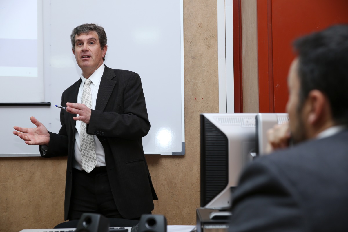Encuentro con el Instituto Nacional de Técnica Aeroespacial y la