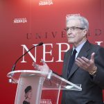 Antonio Garrigues, presidente del Patronato de la Universidad, durante el acto de Santo Tomás de Aquino