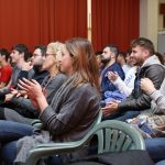 El mago Álvaro Conde impartió un taller en la Universidad Nebrija sobre ciencia, ilusionismo y pedagogía