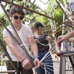 Talleres sobre creación de fanzines e intervención escultórica