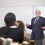 Ignacio Bosque imparte un seminario en la Semana de las Lenguas de la Universidad Nebrija