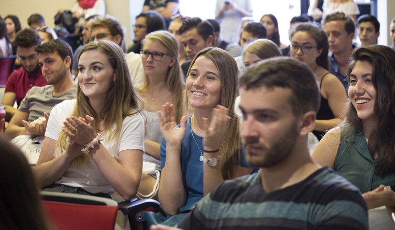 Bienvenida alumnos internacionales