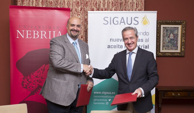 Firma del convenio entre la Universidad Nebrija y SIGAUS