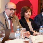 Mesa redonda sobre desinformación