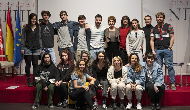 Muestra "A escena tu mejor tú"