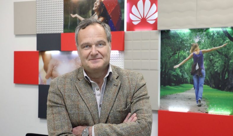 Ramiro Larragán. Huawei