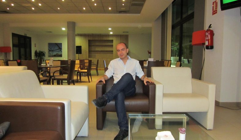 Antiguo alumno Alejandro Sepúlveda