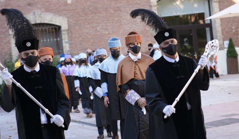 Graduación 2020-2021 | Grados online y semipresenciales y Postgrados en todas sus modalidades