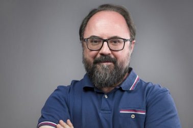 Roberto Álvarez artículos