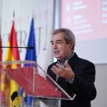 Carlos León, Premio Artista del Año