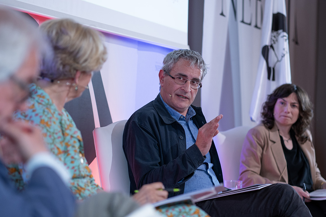 Los-expertos-desarrollaron-sus-intervenciones-en-base-a-varias-tematicas-en-las-que-respondieron-las-siguientes-preguntas-referentes-al-conflicto-Gaza