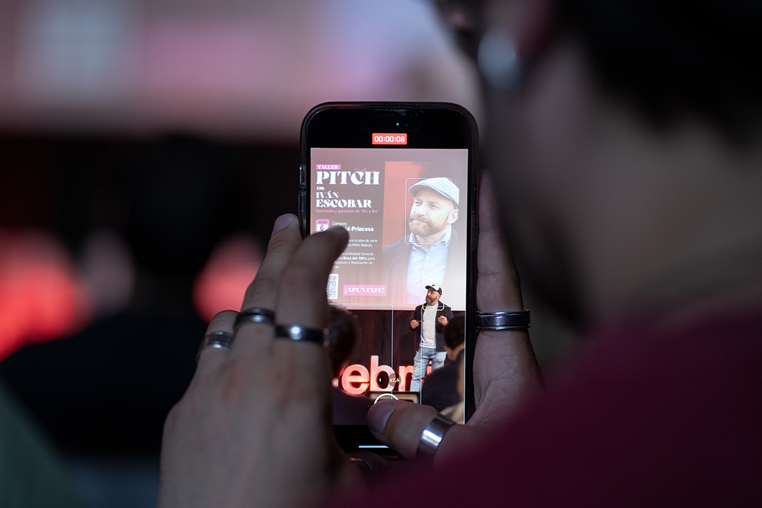 guionista-y-escritor-Ivan-Escobar