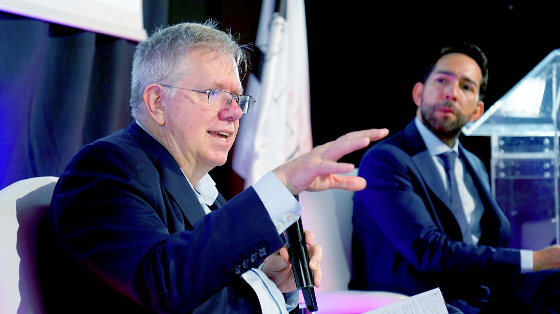 Seele Acosta congreso