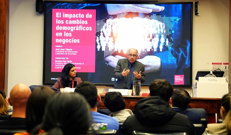 José Juan Toharia: “Es un error que las personas se anquilosen con la edad y dejen de ser creativas”