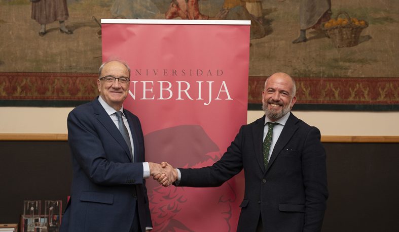 Acuerdo entre la Universidad Nebrija y la Fundación RACE para la formación e investigación en movilidad y seguridad vial