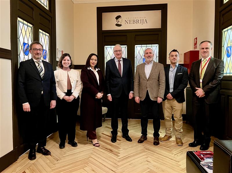 El Salvador y la Politécnica