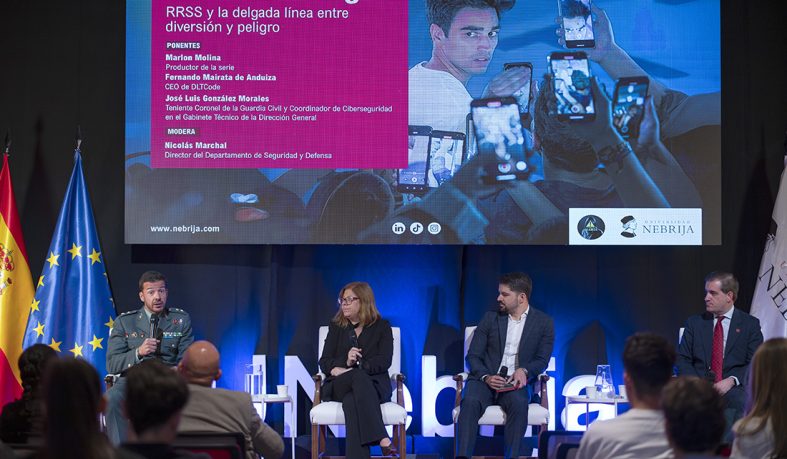 Redes sociales. Jóvenes