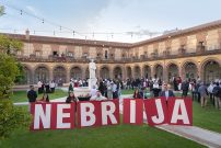 Reencuentros y nostalgia en el Alumni Day celebrado en la Facultad de Comunicación y Artes