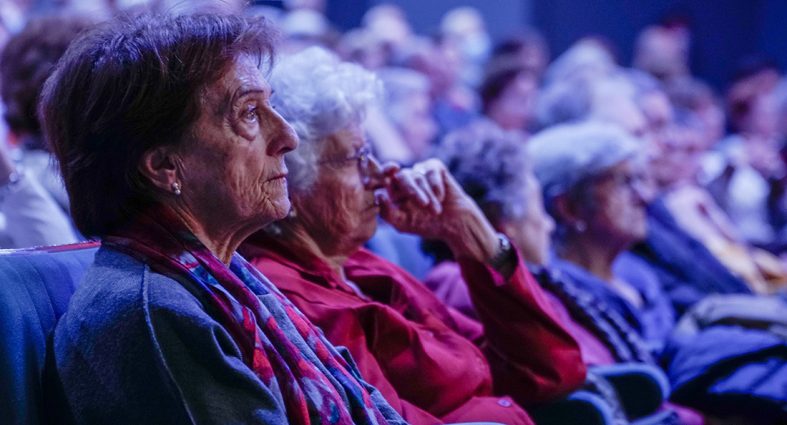 Cerca de 400 personas participan en la Semana del Envejecimiento y la Longevidad