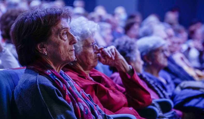 Cerca de 400 personas participan en la Semana del Envejecimiento y la Longevidad...