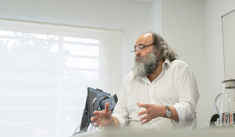 El profesor Javier Murillo, entre los científicos más influyentes del mundo, según Stanford Elsev...