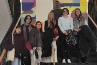Estudiantes de Lenguas Modernas Aplicadas visitan la exposición sobre la traducción simultánea en los juicios de Núrenberg