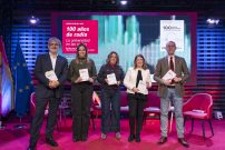 72 voces alimentan un libro universitario que conmemora los 100 años de la radio en España