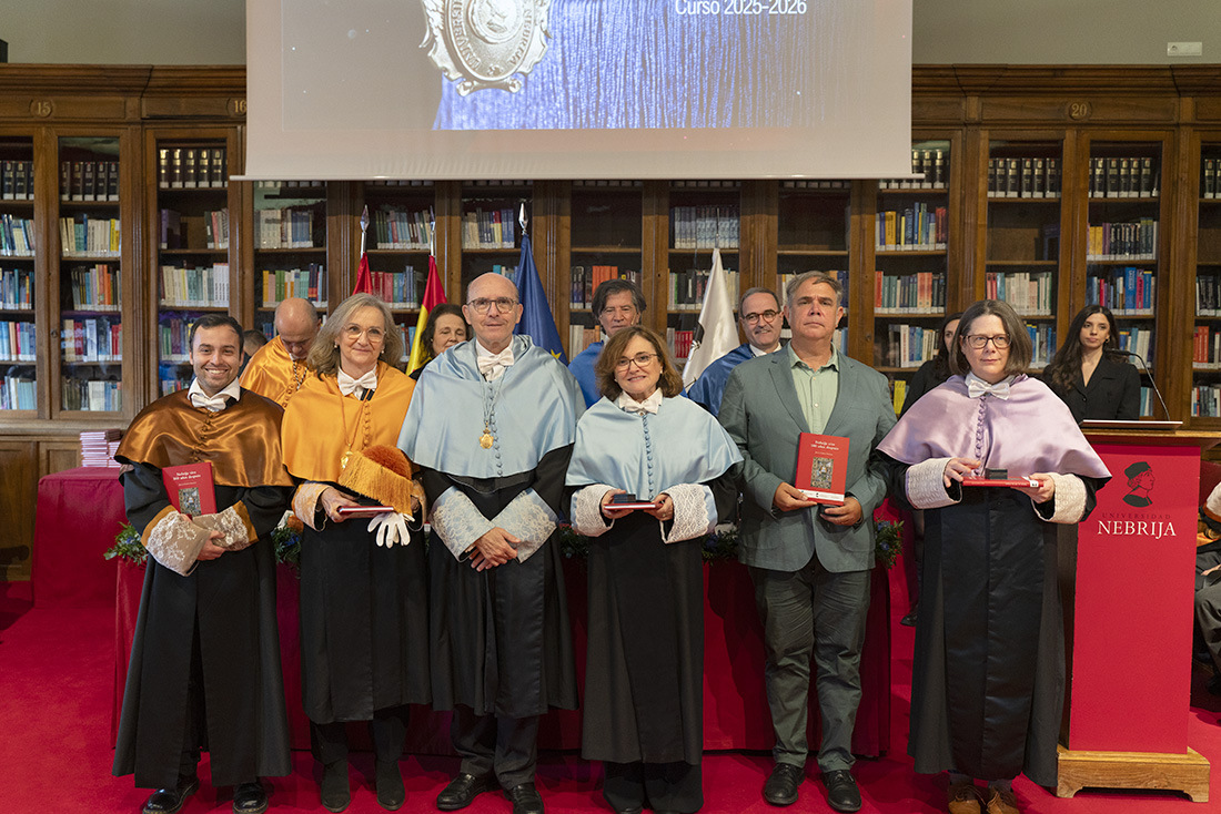 distinciones Nebrija Santo Tomás