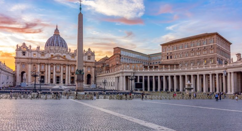 Un audio, una foto y un parte médico al día la estrategia del Vaticano contra la desinformación