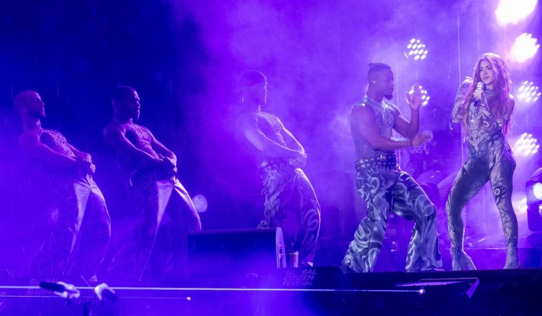 España ya no exporta artistas musicales en español, los importa